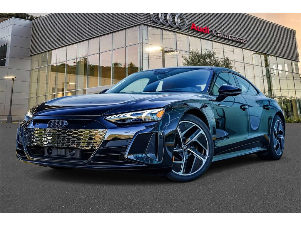 2024 Audi RS e-tron GT Base's photo