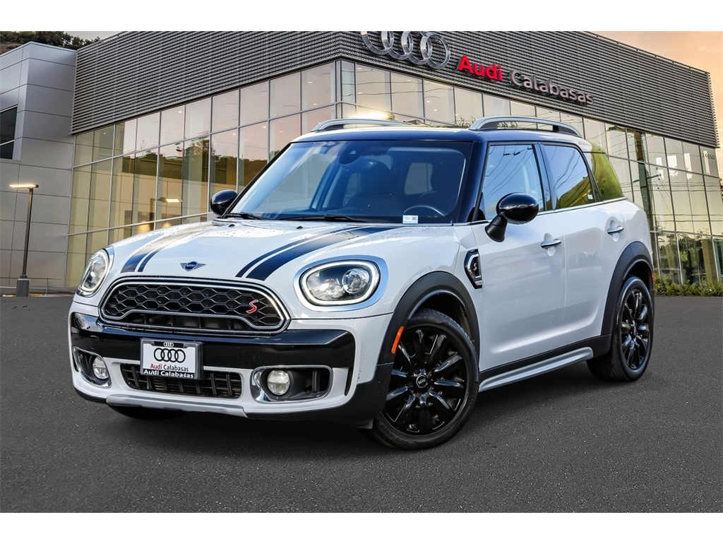 2019 MINI Countryman S's photo