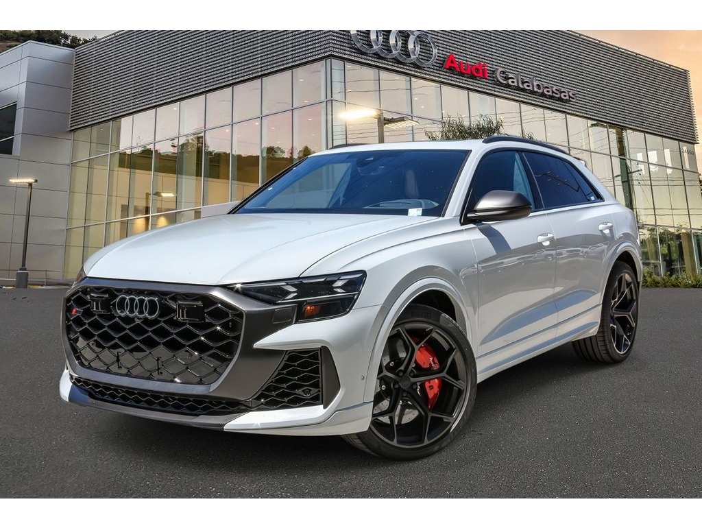 2026 Audi RS Q8