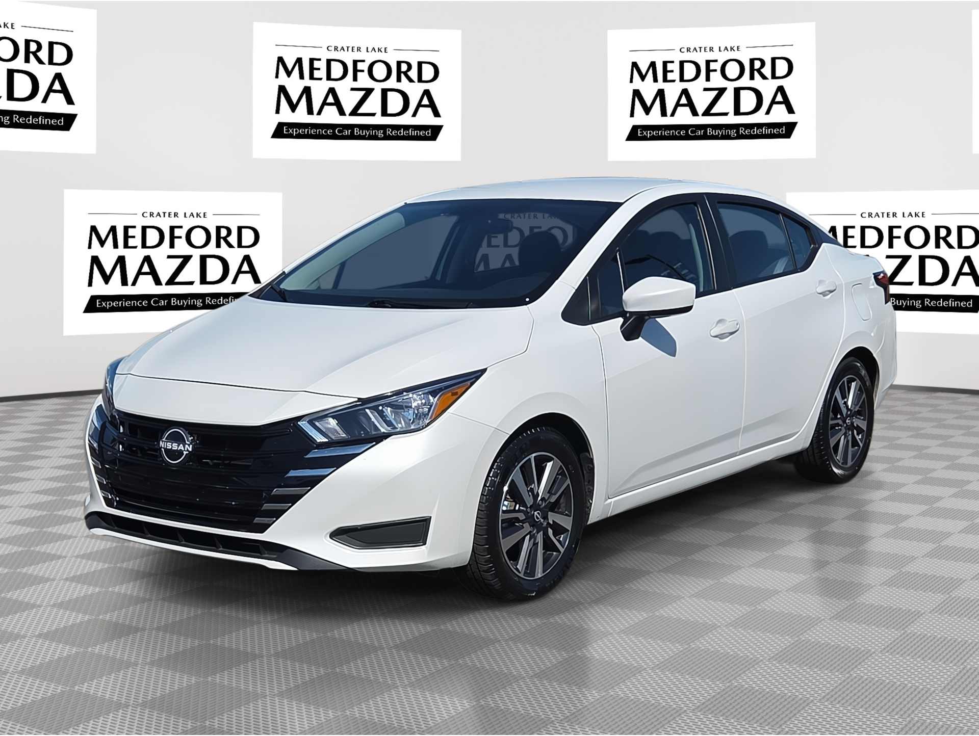 2024 Nissan Versa Sedan SV