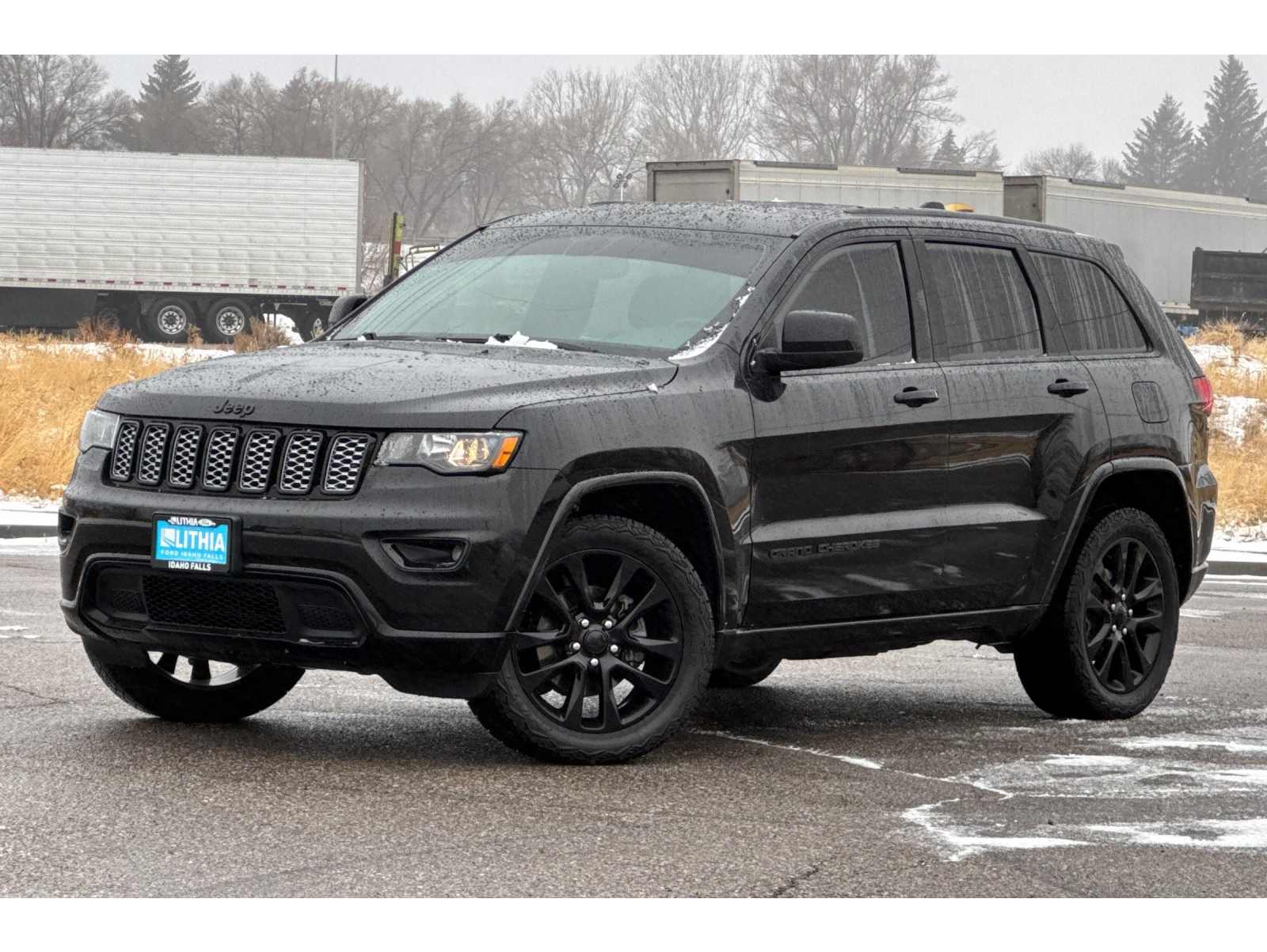 2019 Jeep Grand Cherokee Altitude's photo