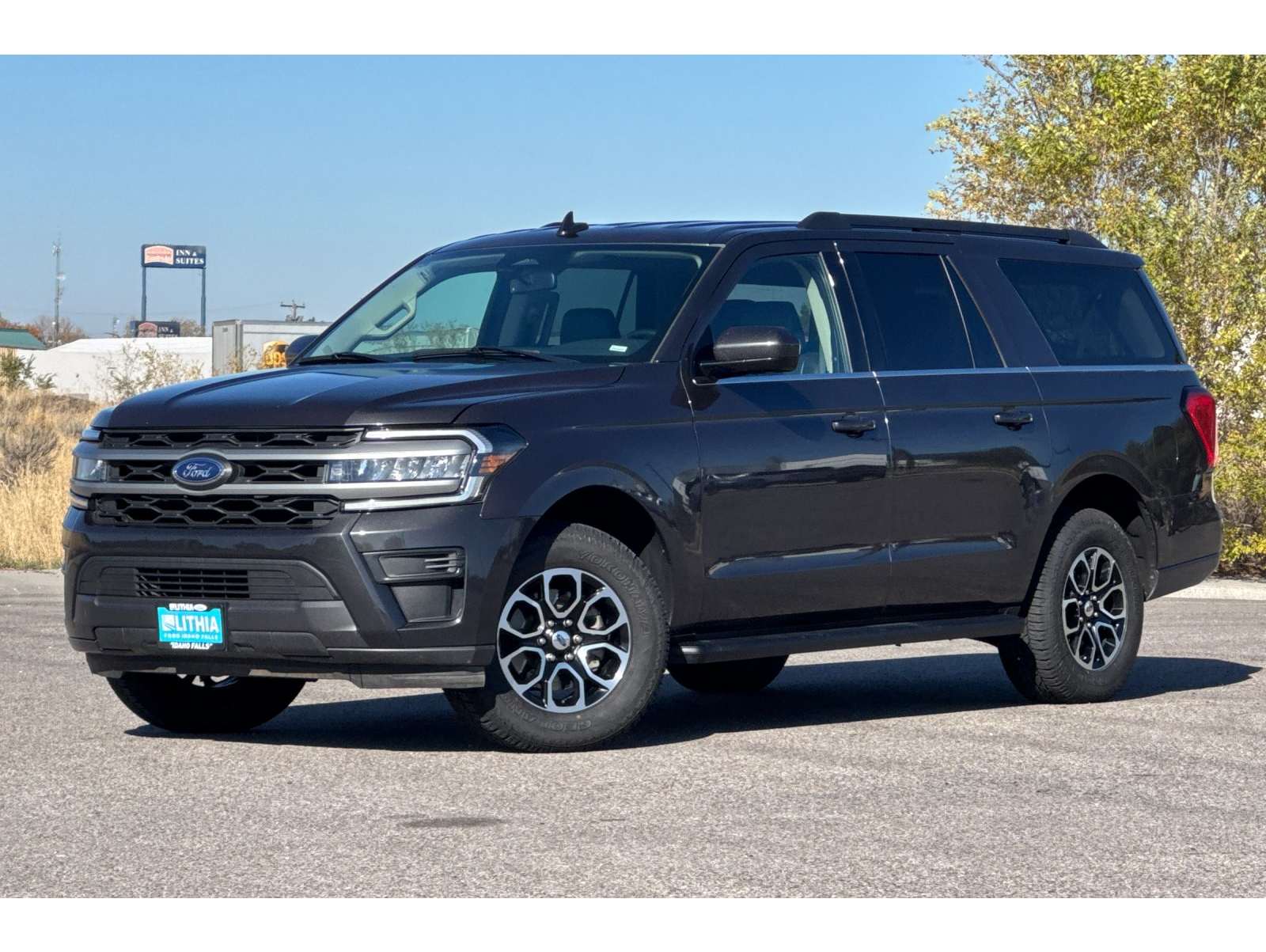 2024 Ford Expedition XLT's photo