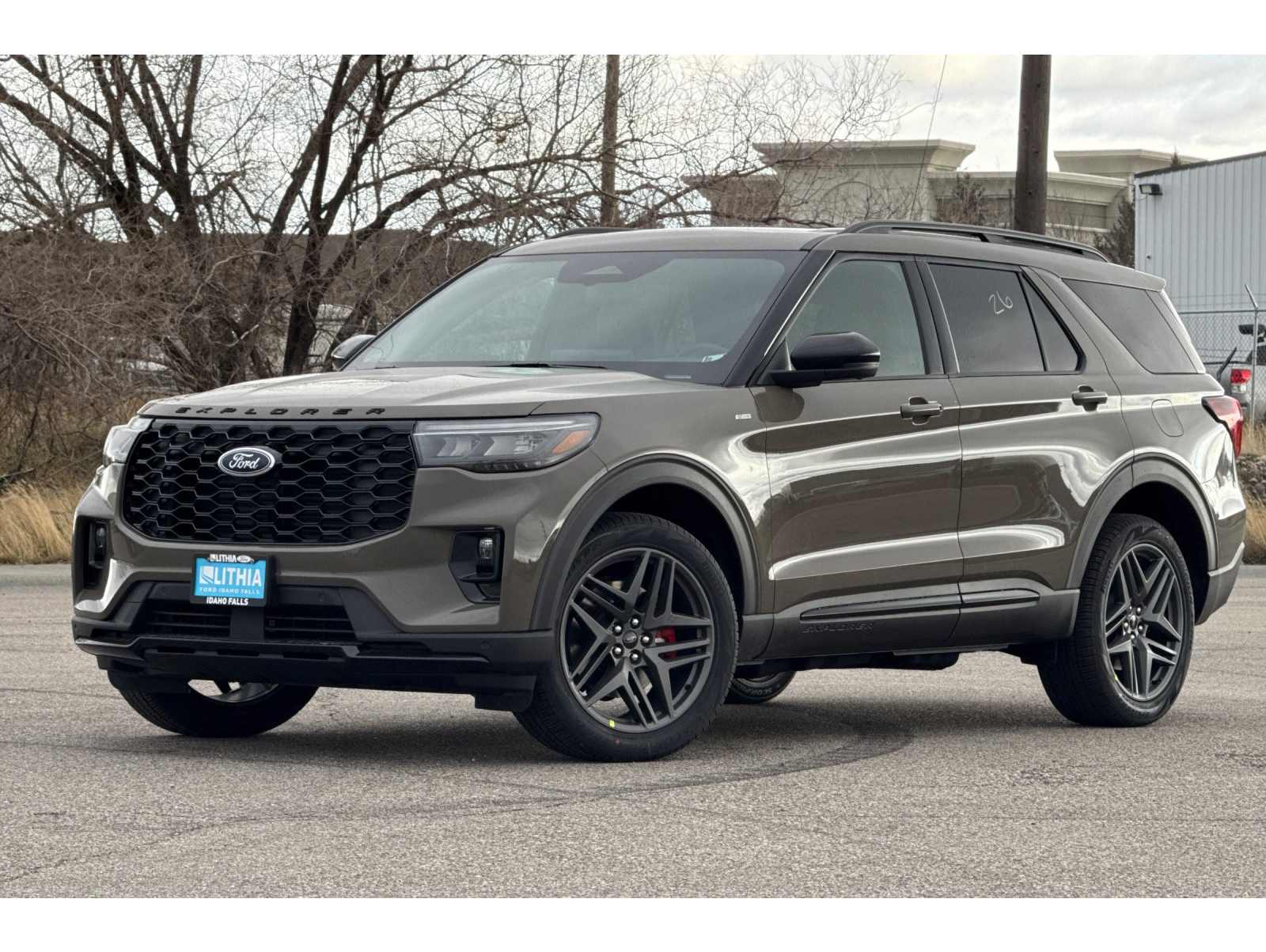 2026 Ford Explorer ST-LINE's photo