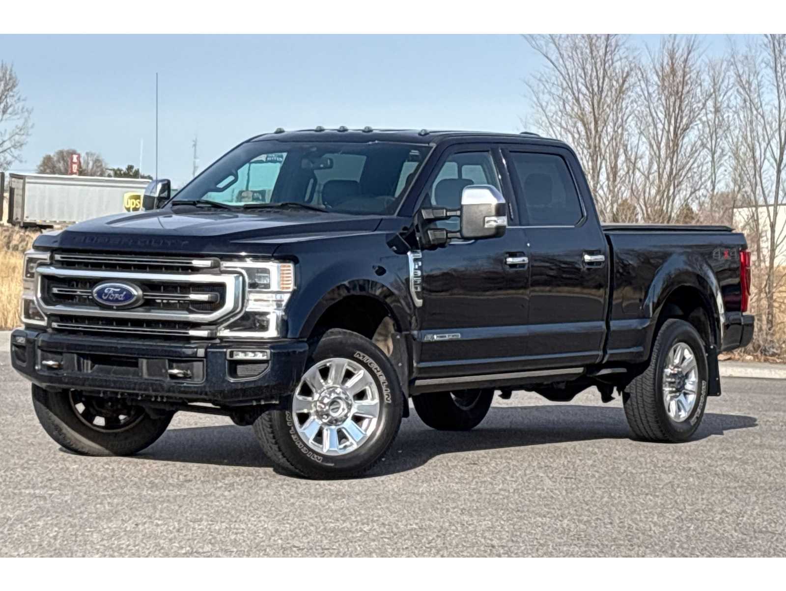 2021 Ford F-350 Super Duty Platinum's photo