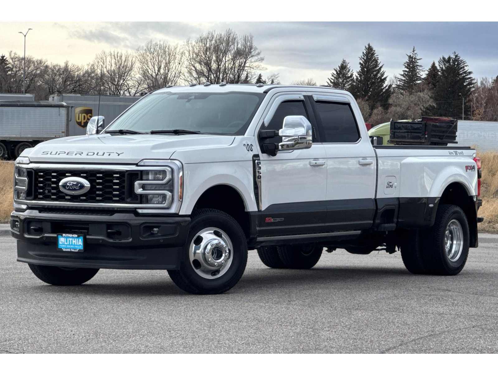 2024 Ford F-350 Super Duty King Ranch's photo