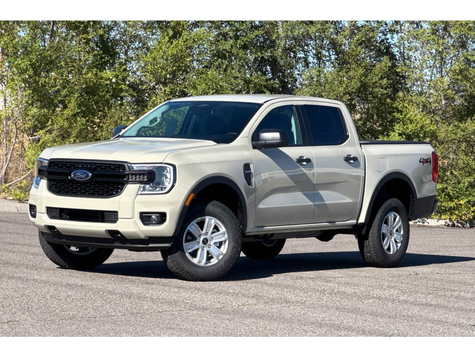 2025 Ford Ranger XL's photo