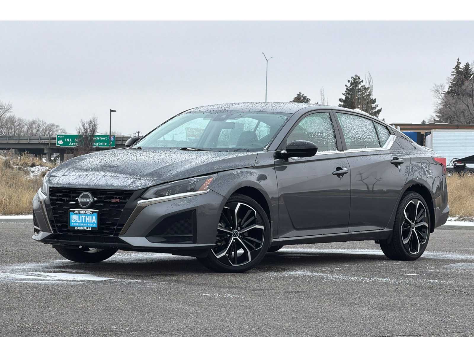 2024 Nissan Altima SR