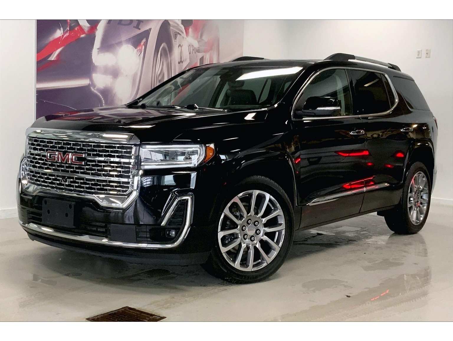 2022 GMC Acadia Denali's photo