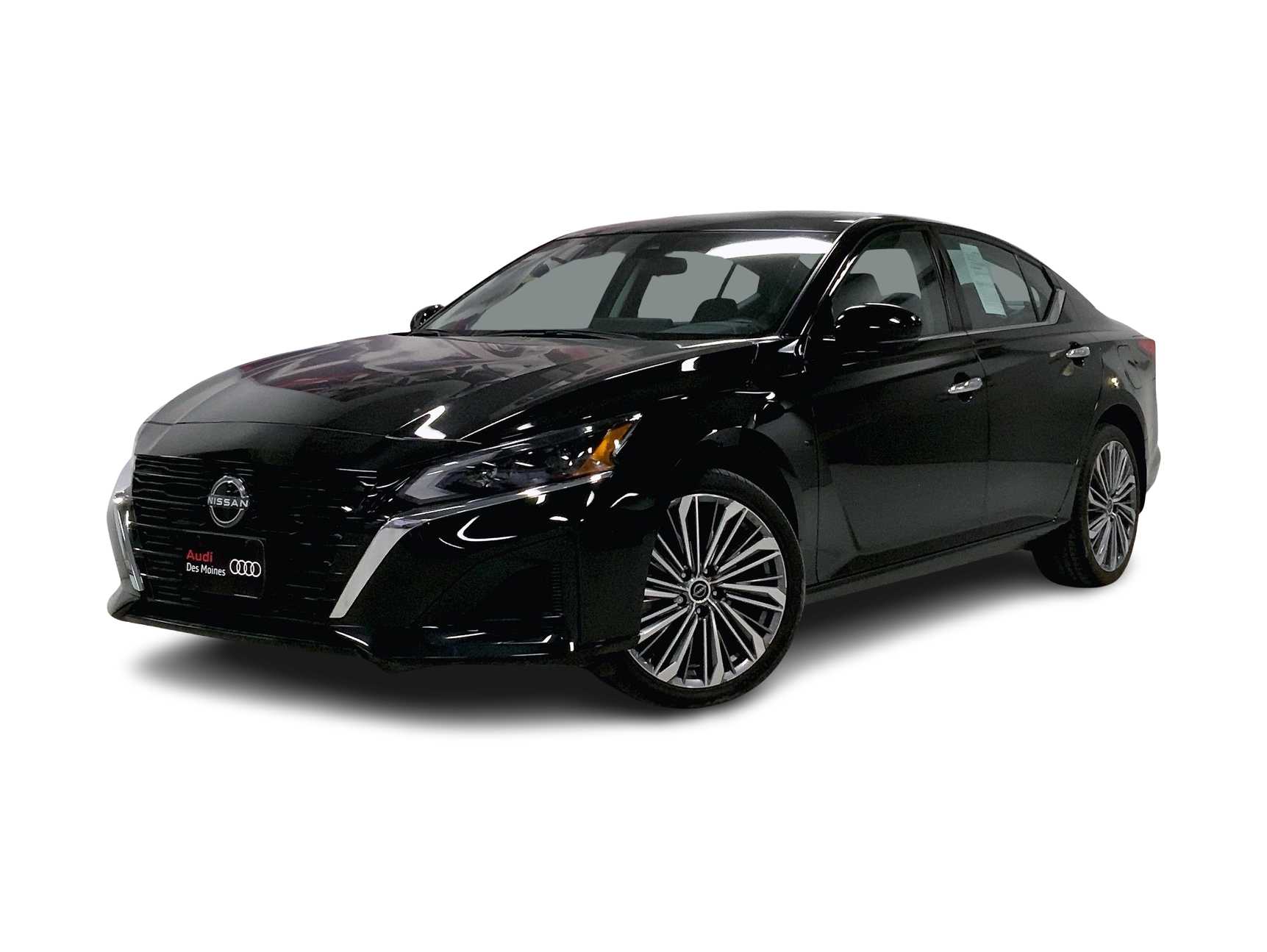 2023 Nissan Altima SL Hero Image