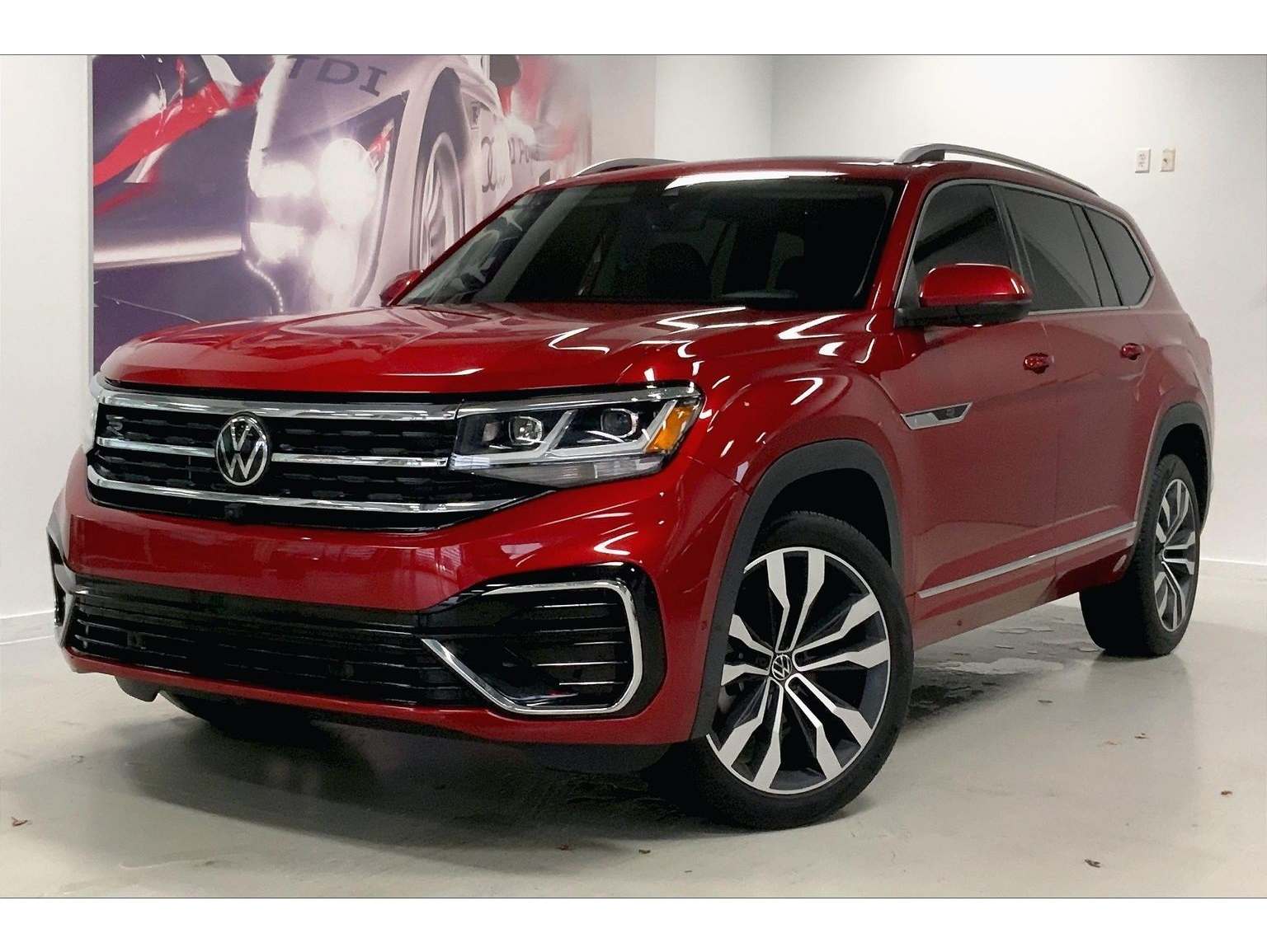 2023 Volkswagen Atlas SEL Premium R-Line's photo