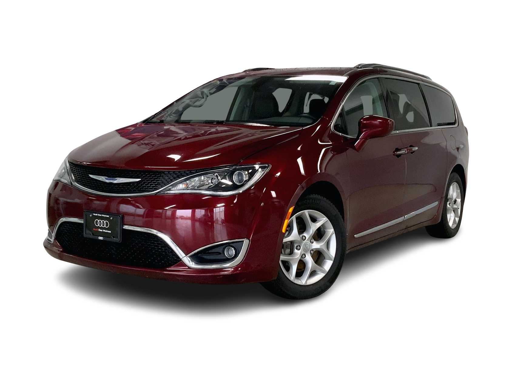 2018 Chrysler Pacifica Touring L -
                  Johnston, IA
