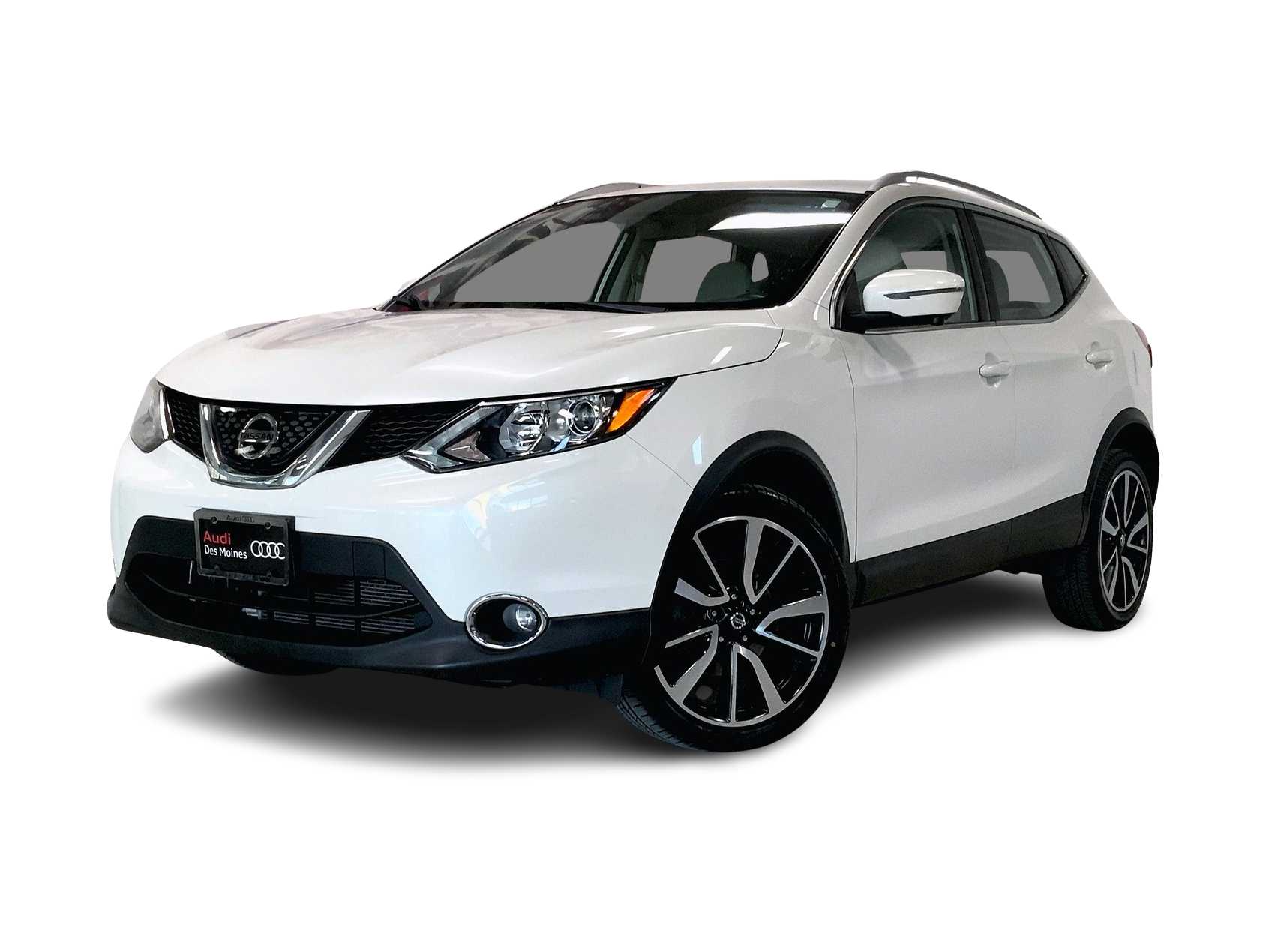 2018 Nissan Rogue Sport SL -
                Johnston, IA