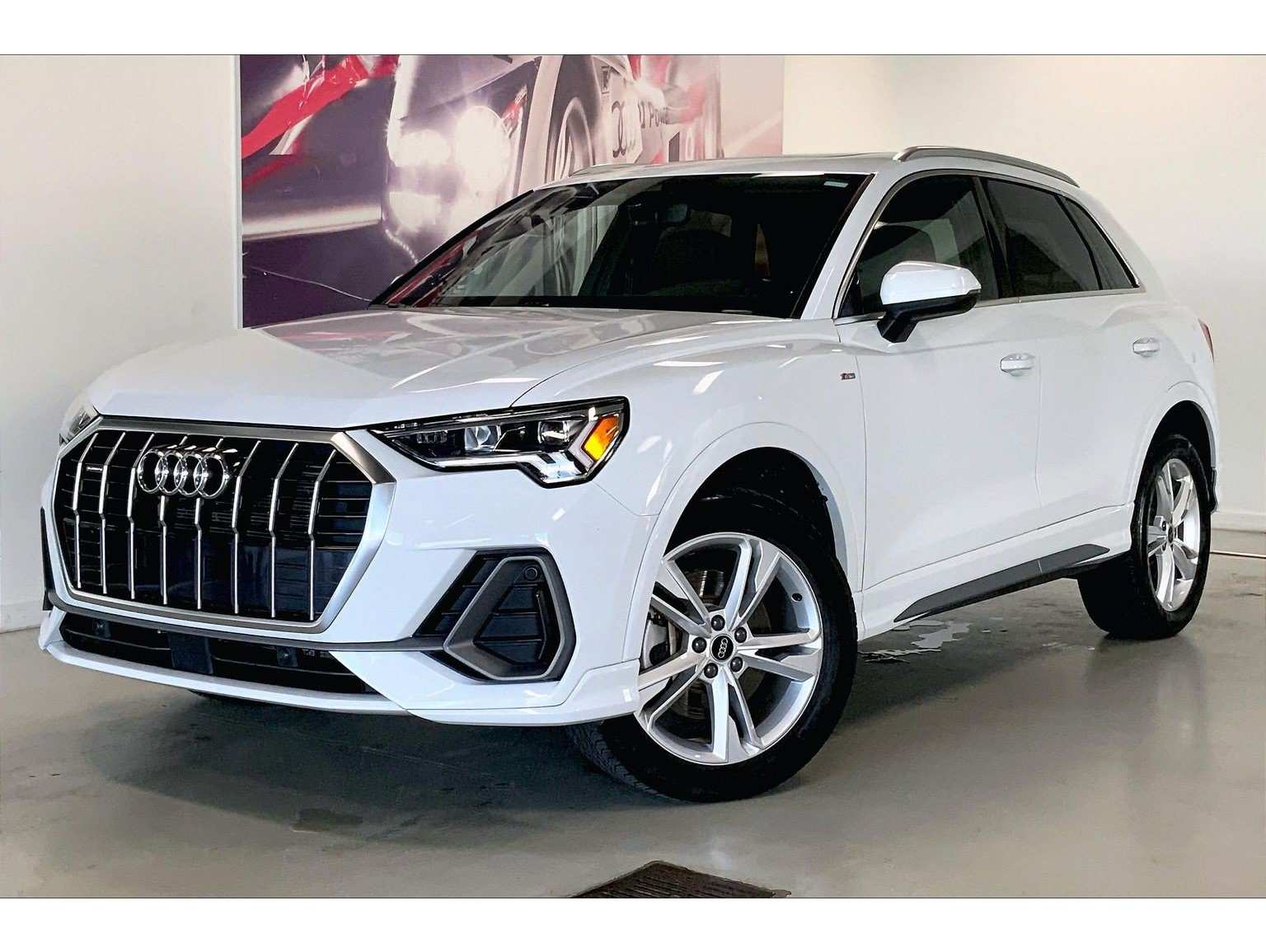 2023 Audi Q3