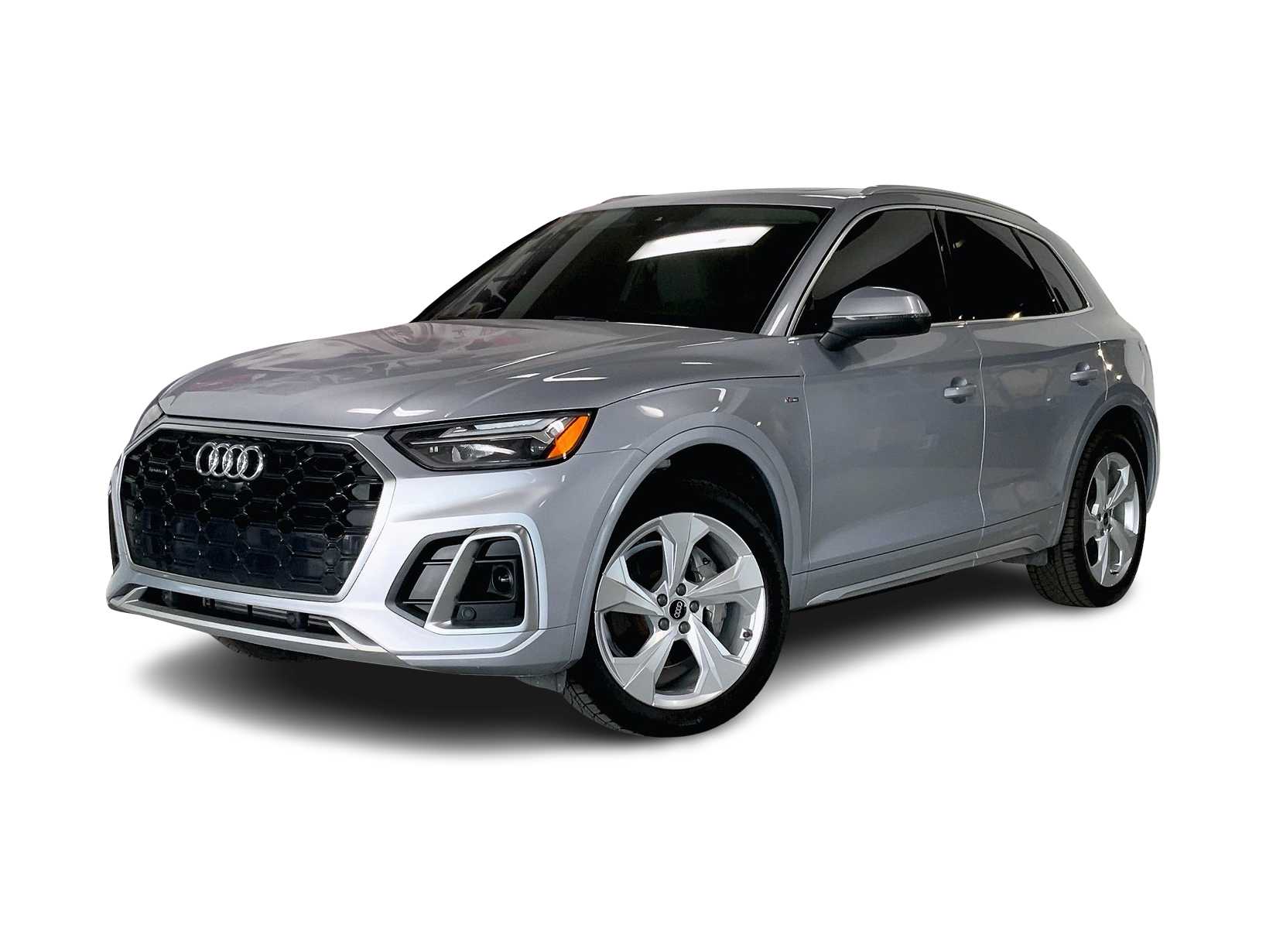 2022 Audi Q5 Premium Plus -
                Johnston, IA