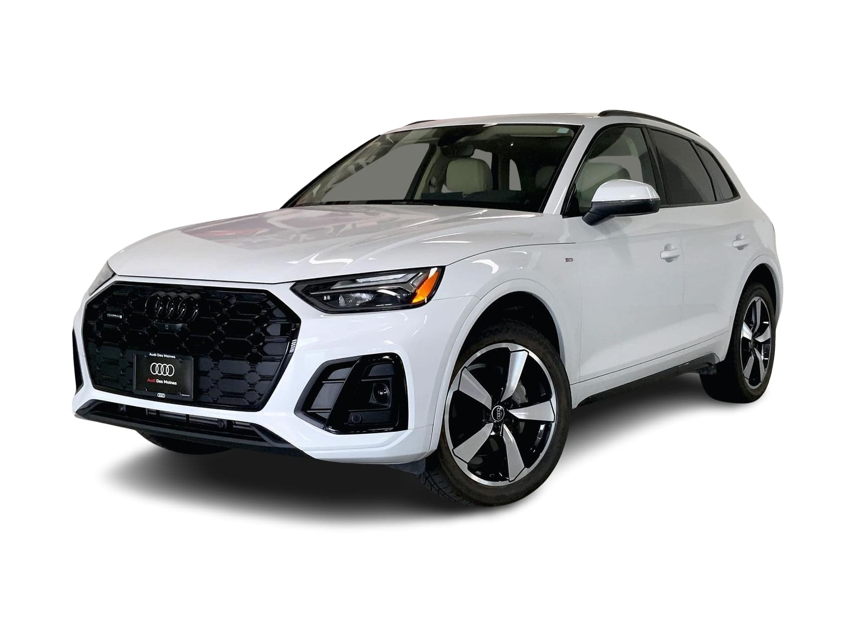 Thumbnail: 2023 Audi Q5 - 1