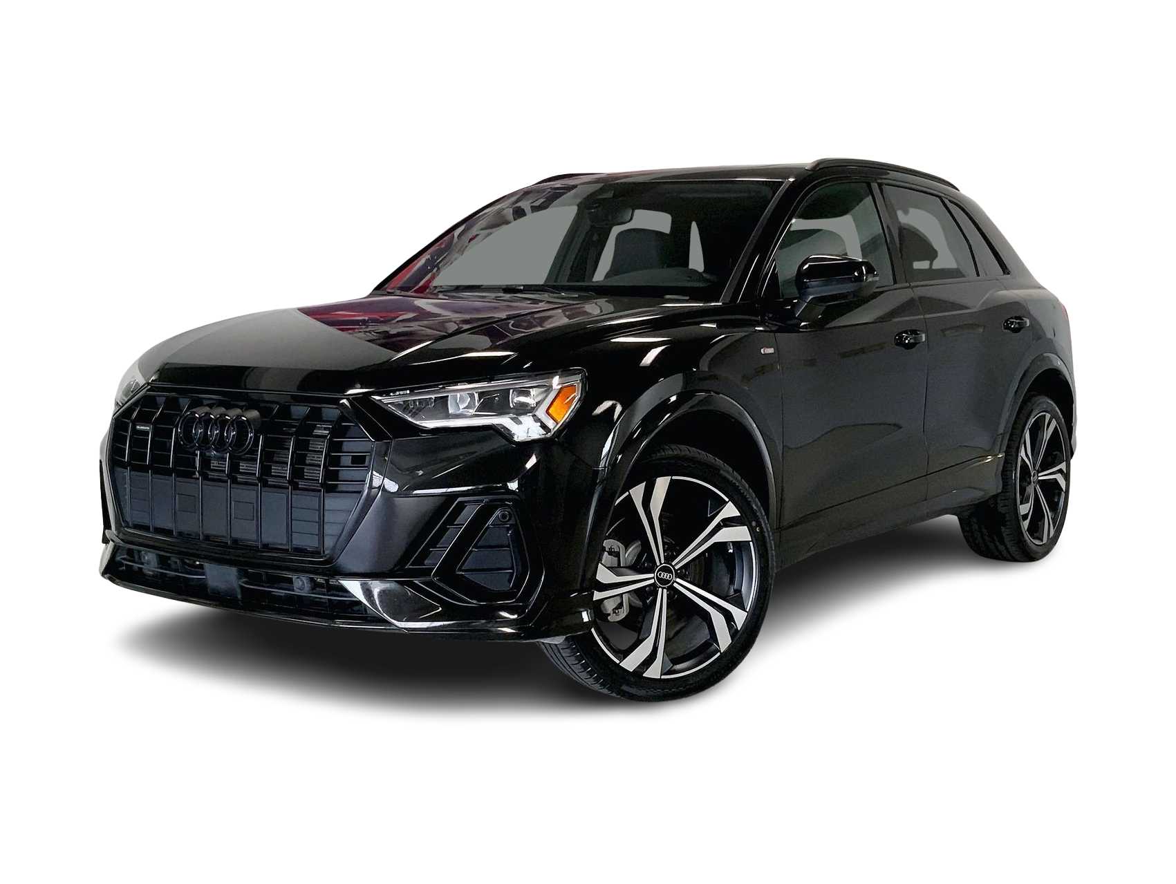 Thumbnail: 2023 Audi Q3 - 1