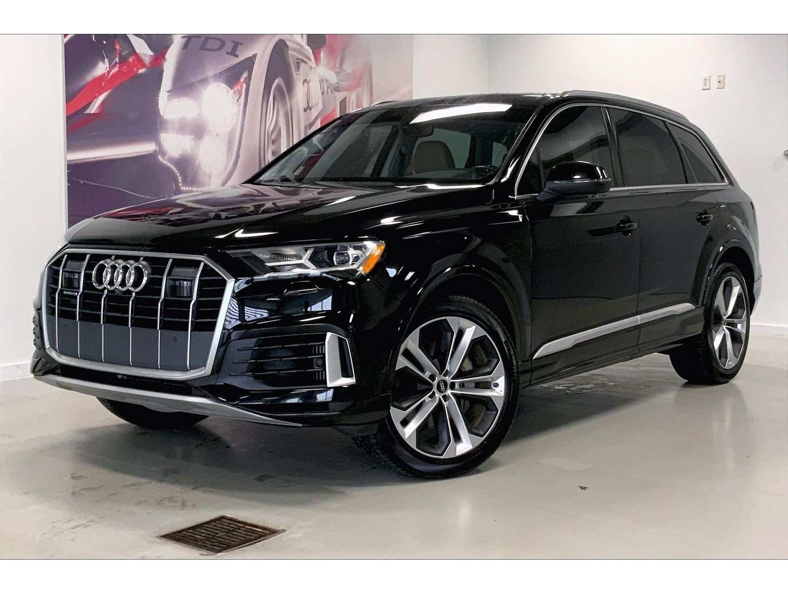 2022 Audi Q7 Premium Plus's photo