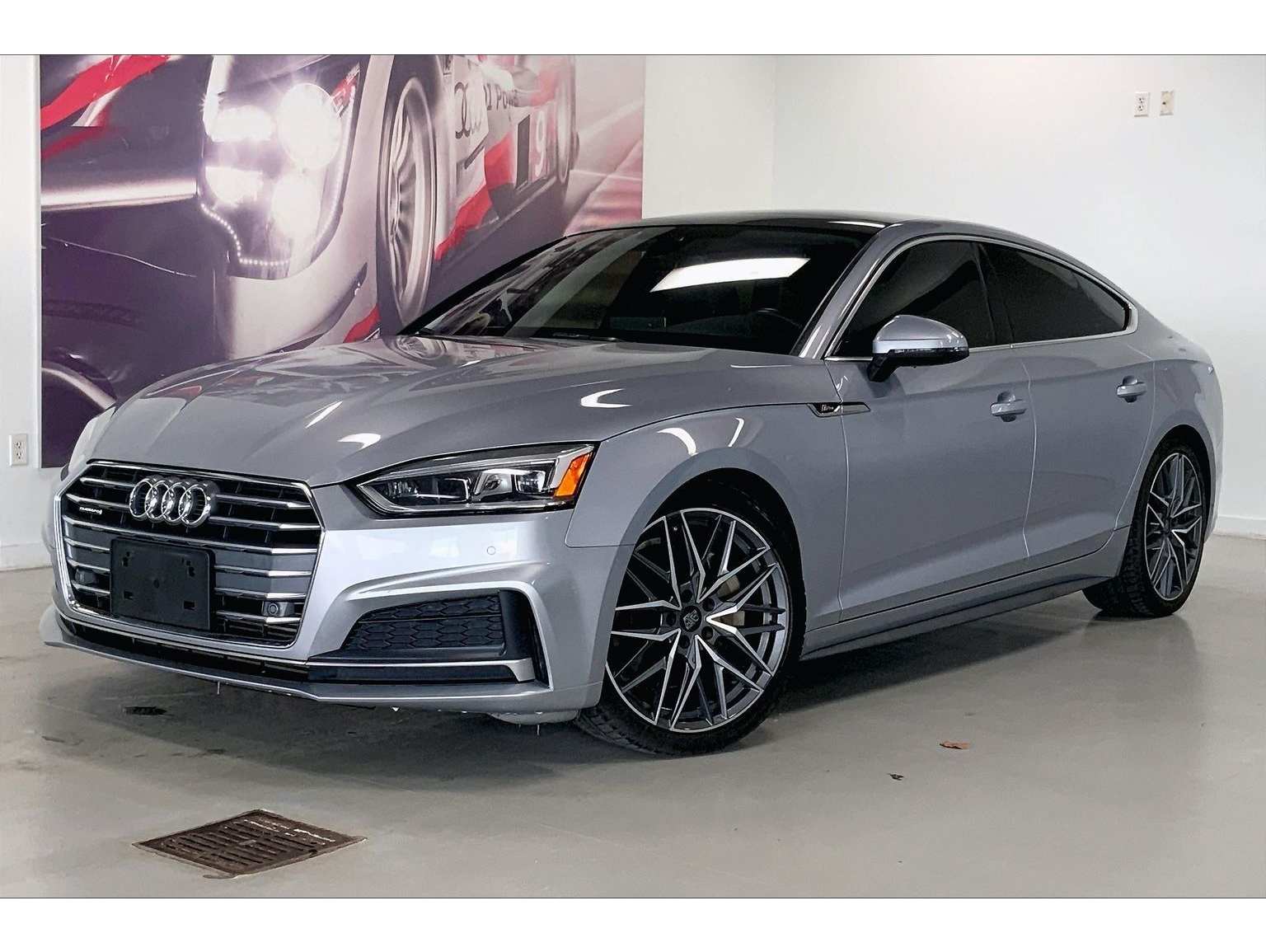 2019 Audi A5 Sportback Premium Plus's photo