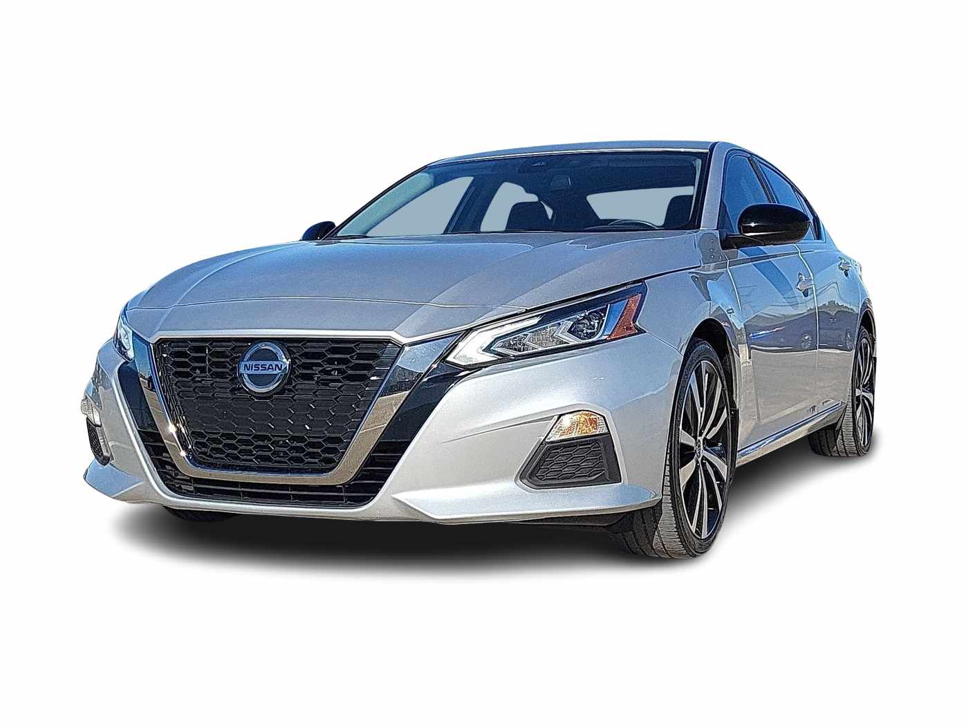 2022 Nissan Altima SR Hero Image