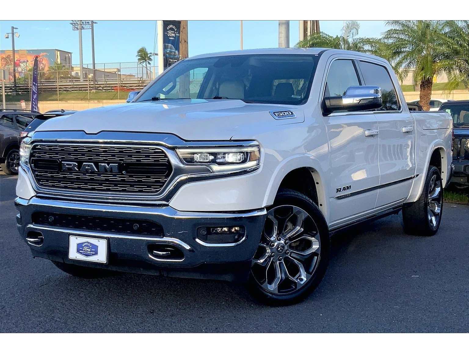 2023 RAM Ram 1500 Pickup Limited's photo