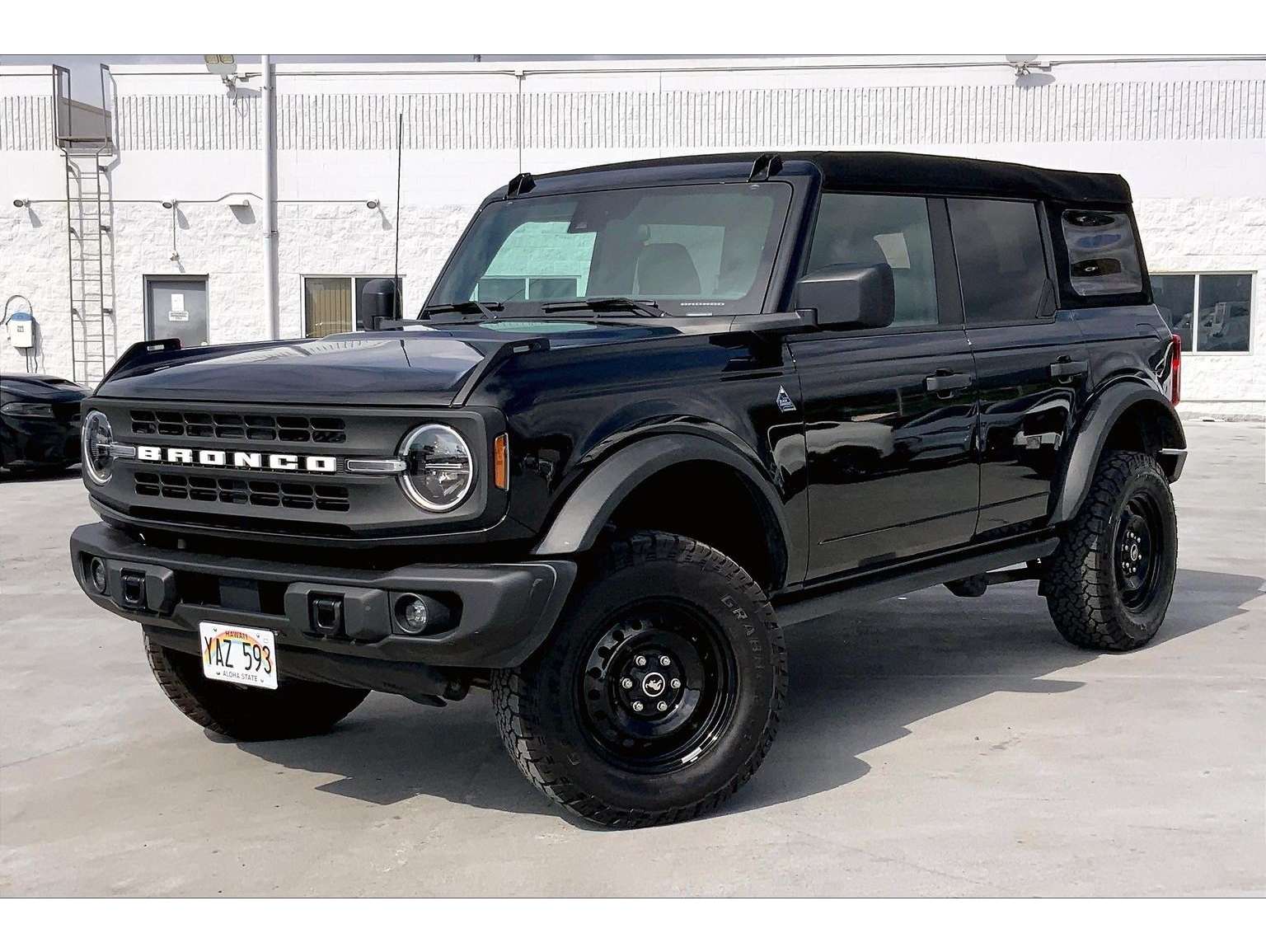 2023 Ford Bronco 4-Door Black Diamond
