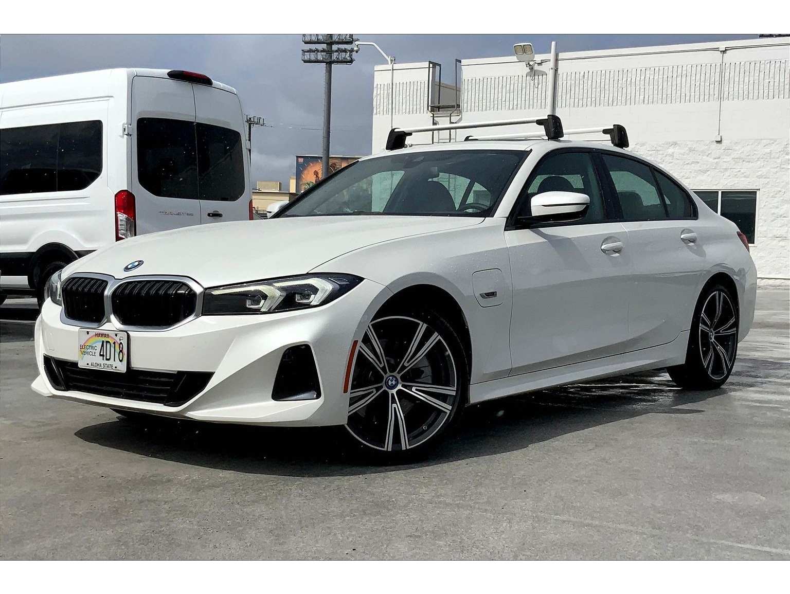 2023 BMW 3 Series 330e