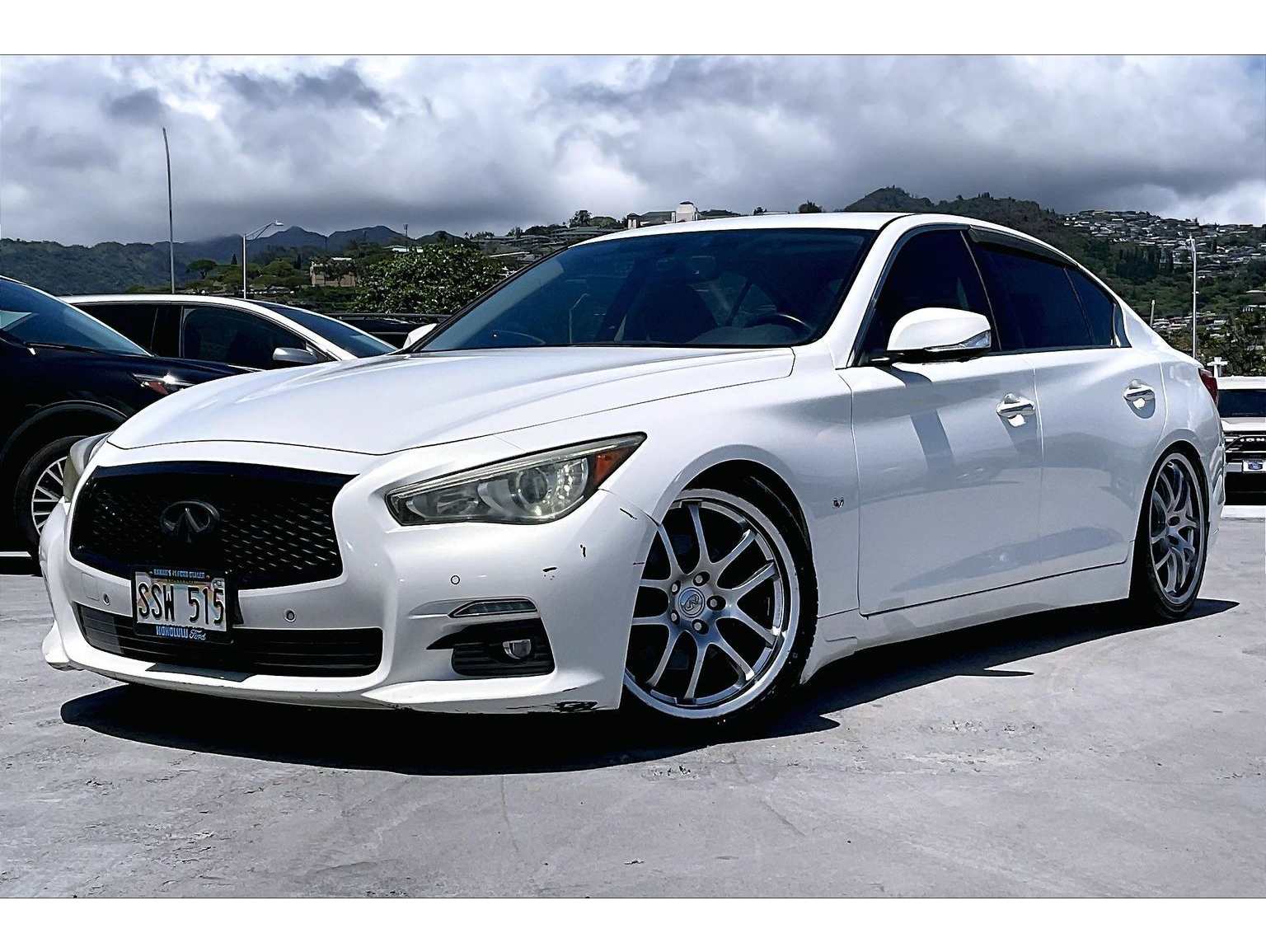 2014 INFINITI Q50