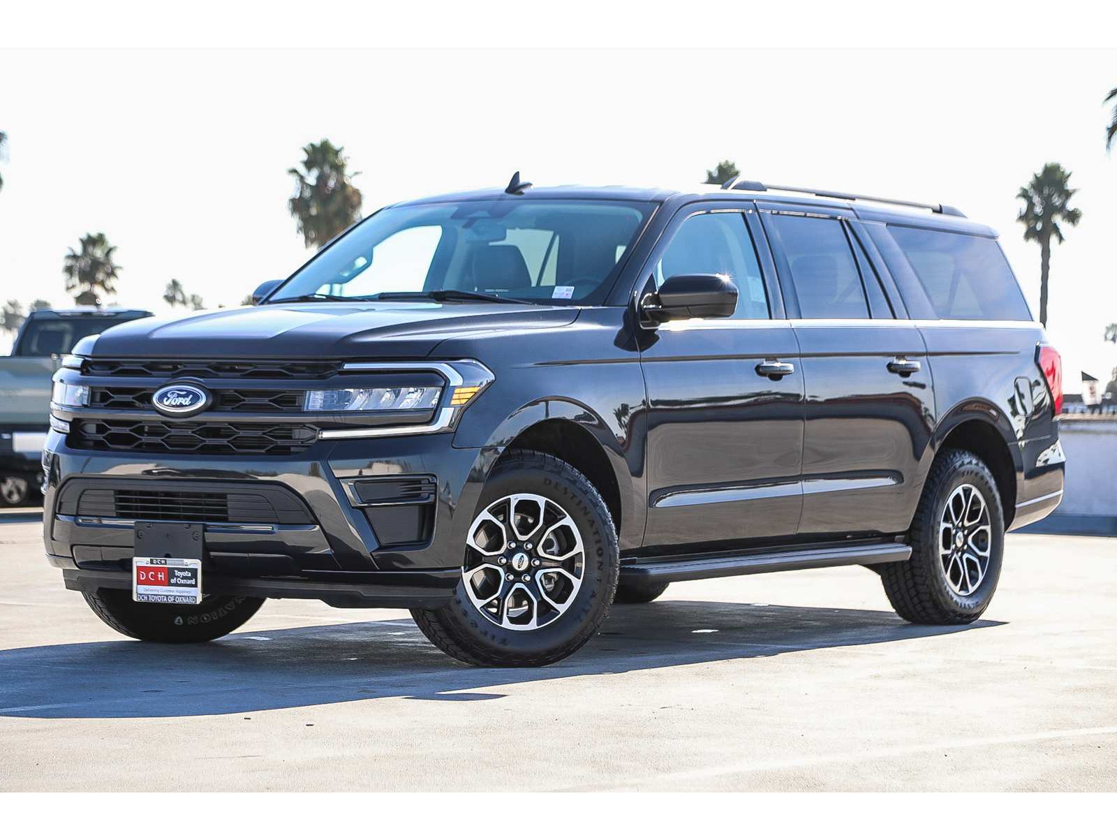 2024 Ford Expedition XLT's photo