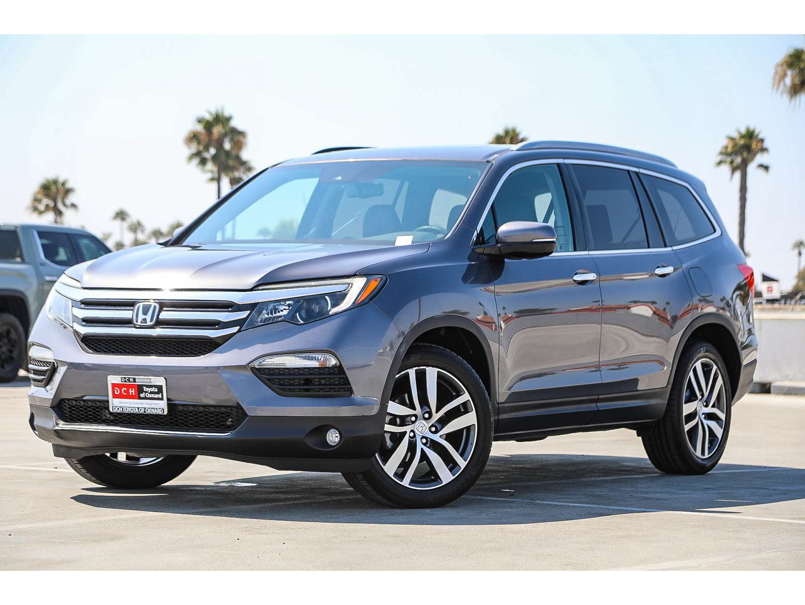 2017 Honda Pilot Touring's photo