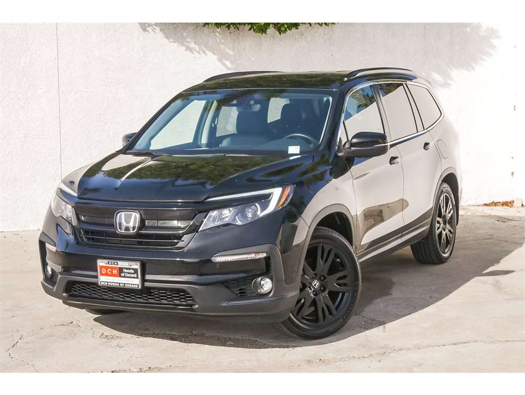 2022 Honda Pilot SE's photo