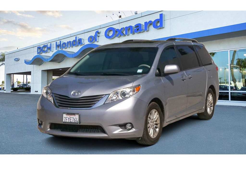 2014 Toyota Sienna XLE
