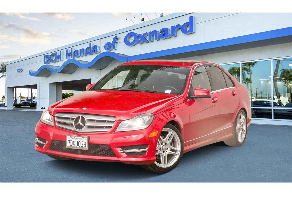 2013 Mercedes-Benz C-Class C250 Sport's photo