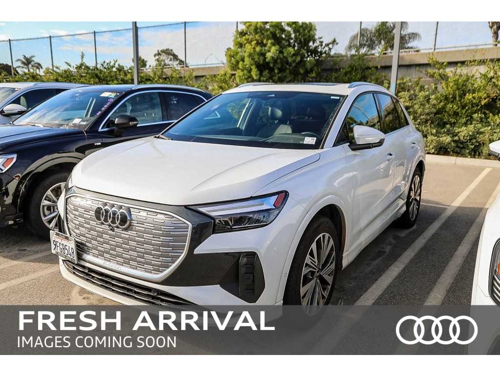 2023 Audi Q4 e-tron Premium Plus's photo