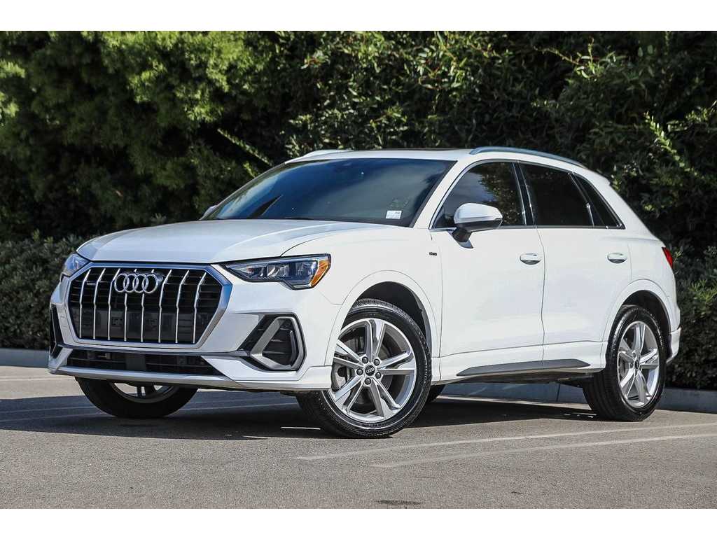 2022 Audi Q3 S Line Premium's photo