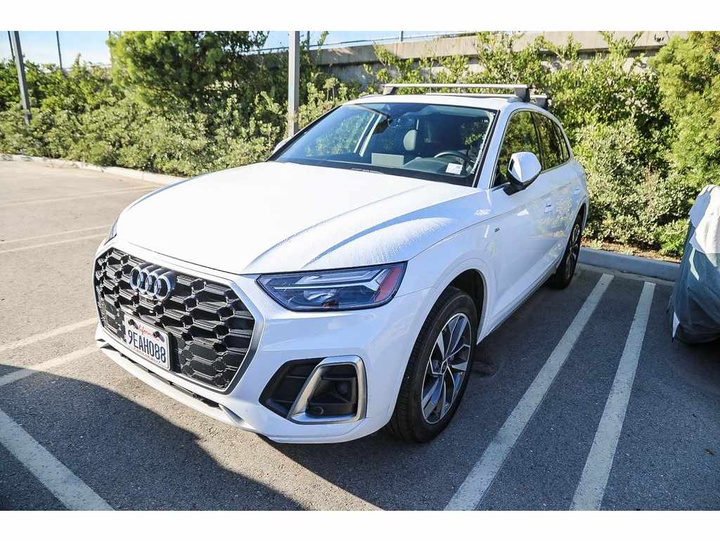 2023 Audi Q5 Premium Plus
