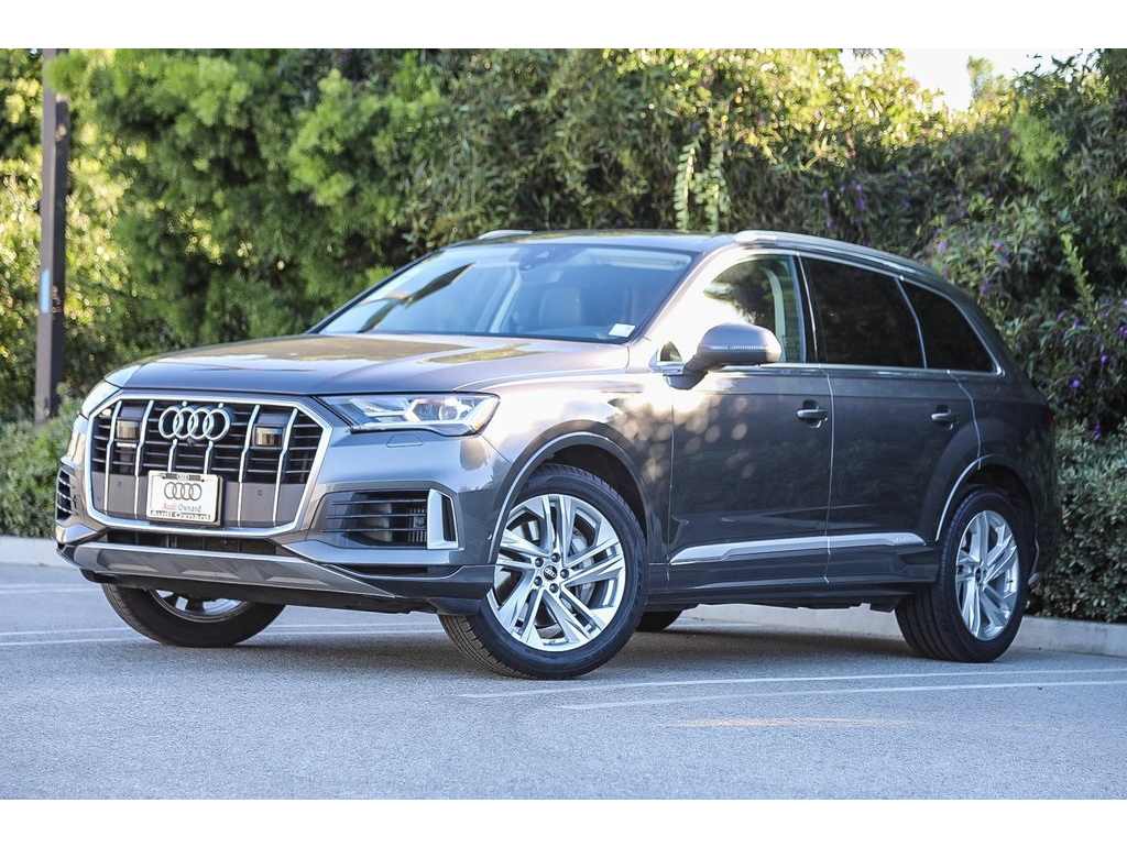 2023 Audi Q7 Premium Plus's photo