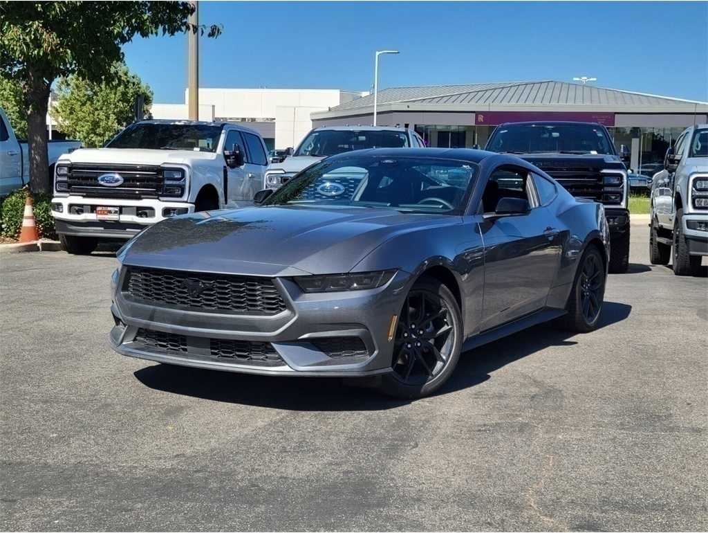 2025 Ford Mustang EcoBoost's photo