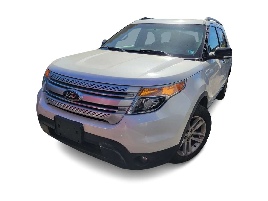 Thumbnail: 2015 Ford Explorer - 1