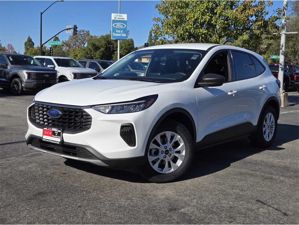 2025 Ford Escape Active's photo