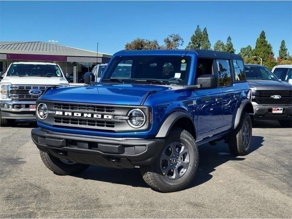 2025 Ford Bronco 4-Door Big Bend's photo