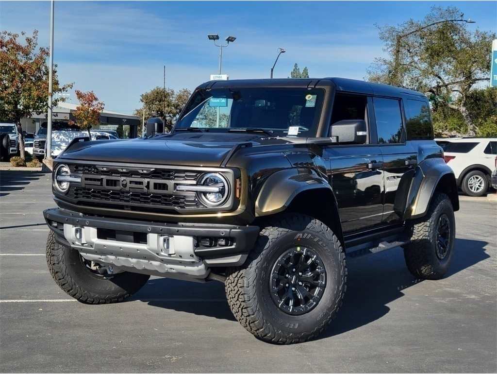 2025 Ford Bronco 4-Door Raptor's photo