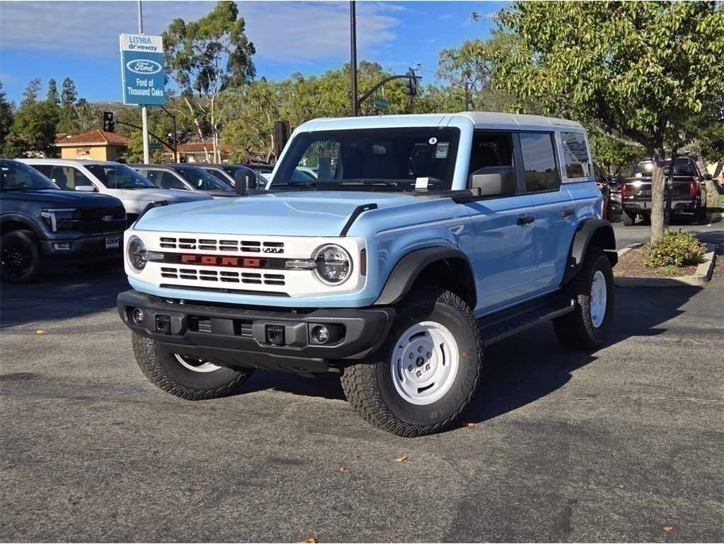 2025 Ford Bronco 4-Door Heritage Editon's photo