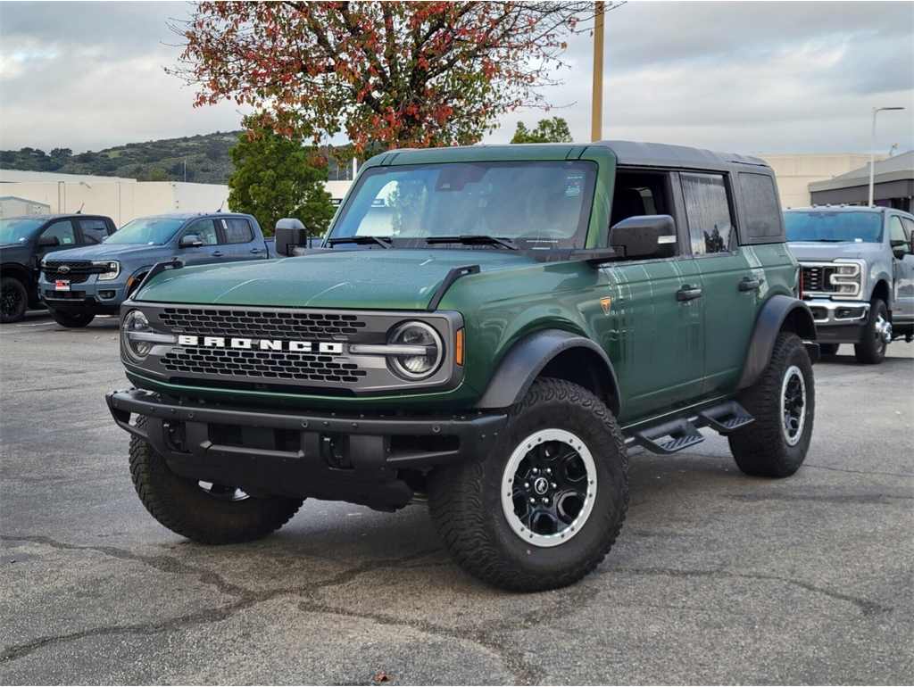 2023 Ford Bronco Badlands's photo