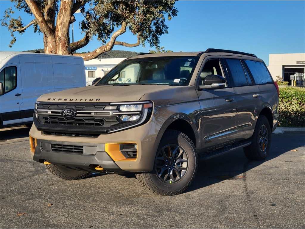 2026 Ford Expedition Tremor's photo