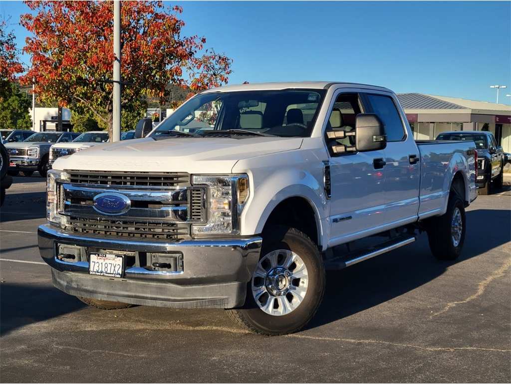2019 Ford F-350 Super Duty XL's photo