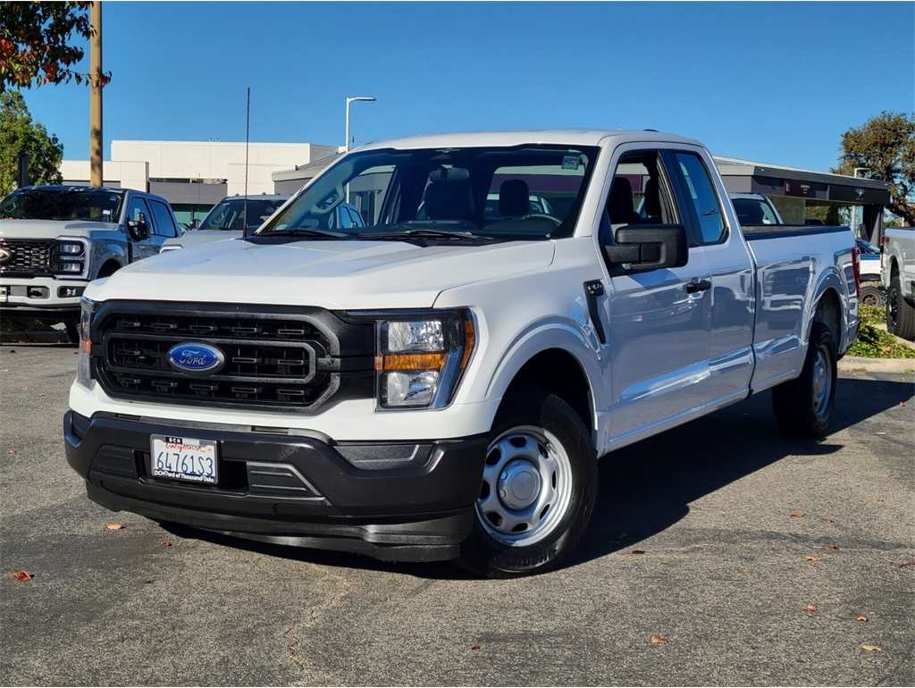 2023 Ford F-150 XL's photo