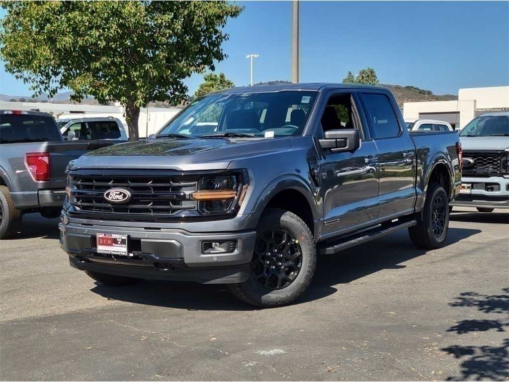 2025 Ford F-150 XLT's photo