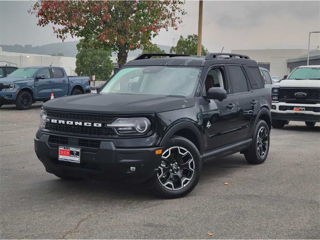 2025 Ford Bronco Sport Outer Banks's photo