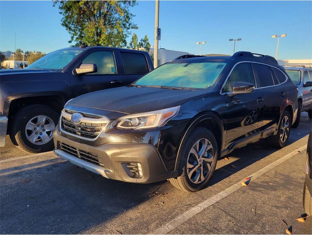 2022 Subaru Outback Limited's photo