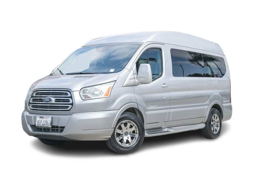 2017 Ford Transit Series 150 XL Hero Image